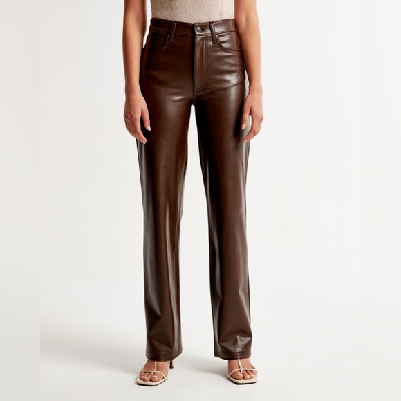 Abercrombie & Fitch - Vegan Leather 90s Relaxed Pant - Picture 4 of 7